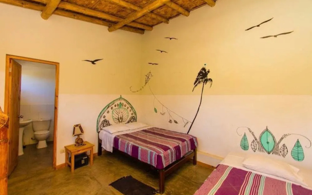 Palosanto Backpackers