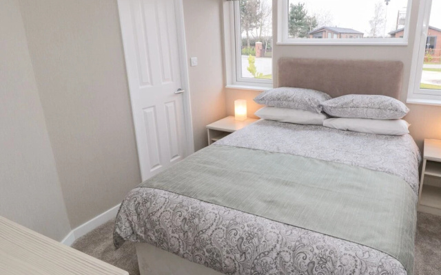 22 Meadow View Lodge