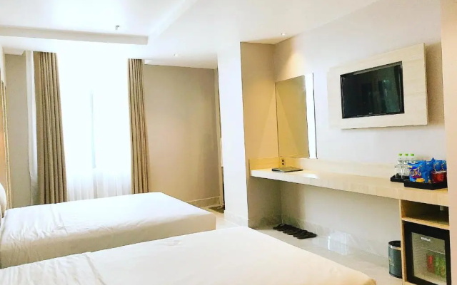 Holiday 2 Hotel
