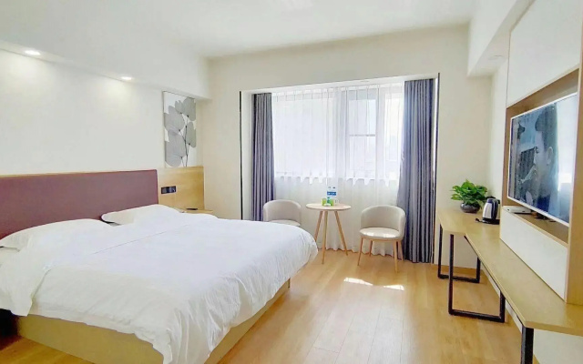 Отель GreenTree Inn Nanjing Shanxi Road Cloth City 