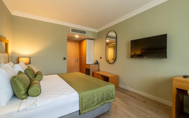 Beks Premium Resort & Spa Hotel