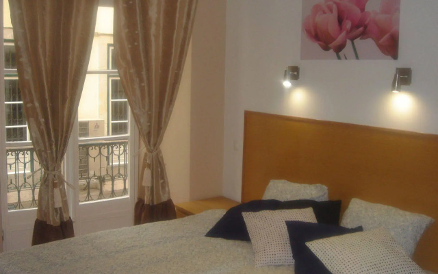 DownTown Guest House