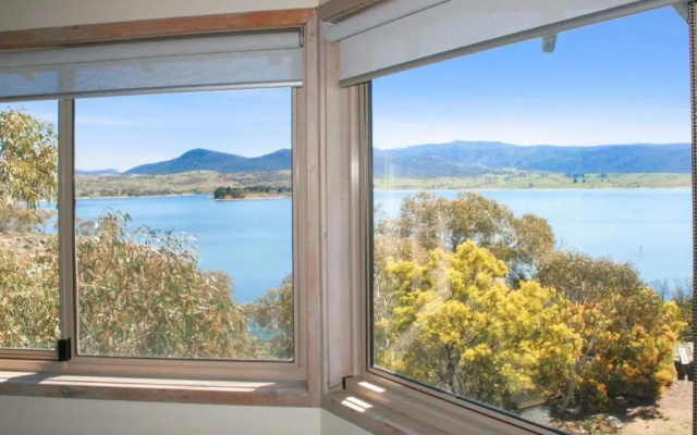 Snowgums on the Lake