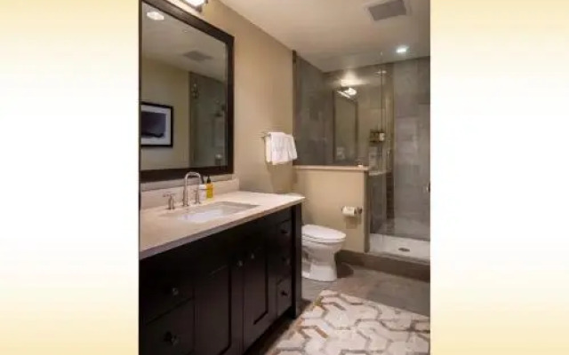 Edgemont 2704 - Luxury Ski-in Ski-out Condo