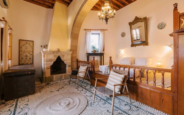 Arte Lindos Villa