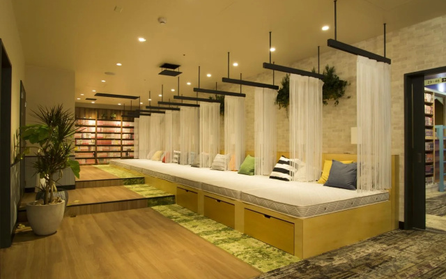 Comics & CapsuleHotel COMICAP kyoto
