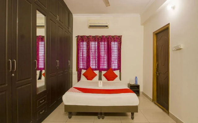 OYO 13193 Rockline Comfort Stay