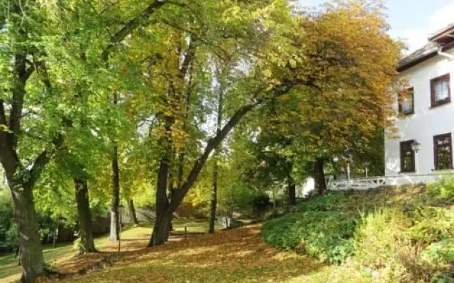 Rhodaer Grund