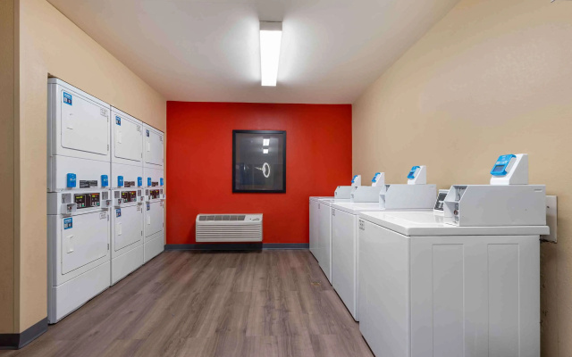 Extended Stay America Suites Bloomington Normal