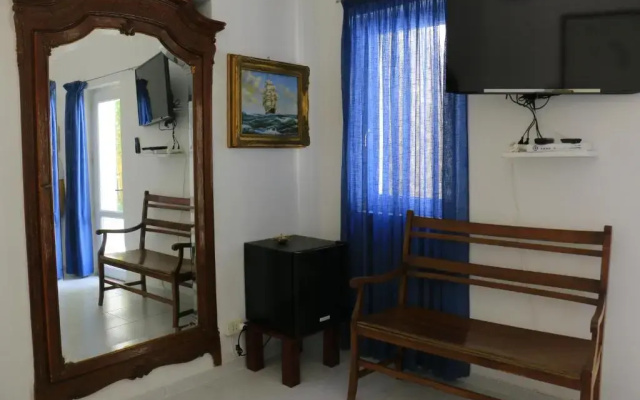 Cala Cavone Guest House