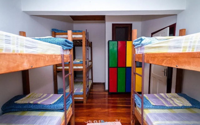 E Hostel