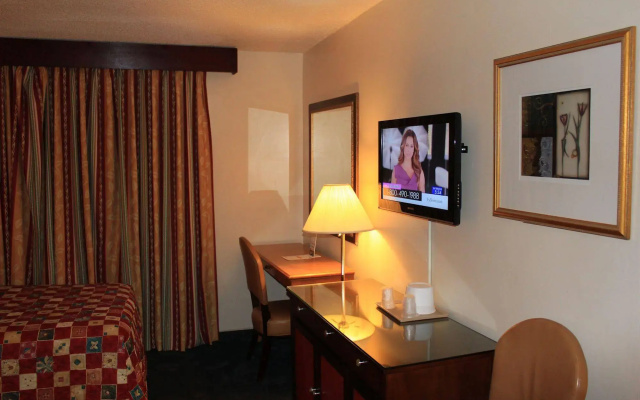 Grand Inn