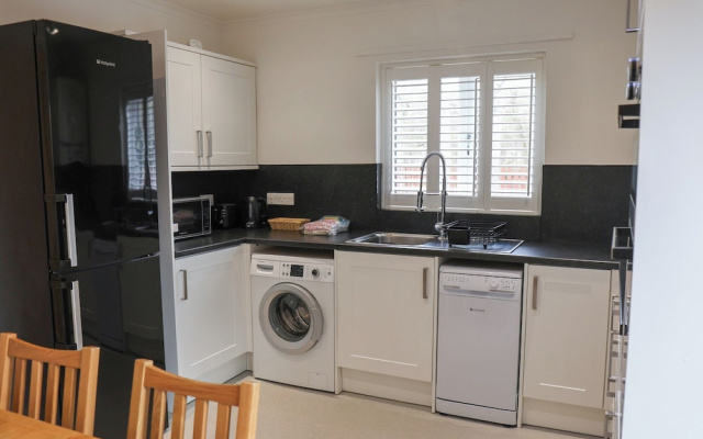 Jubilee Two Bedroom Bungalow Pet Free