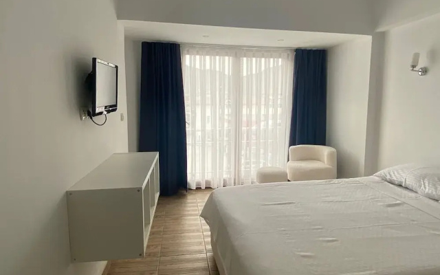 Bouvardia Inn