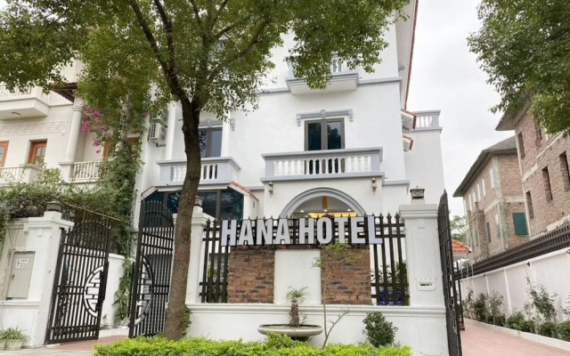 OYO 1153 Hana Hotel
