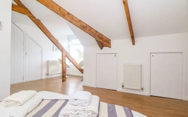 The Loft at Beach House