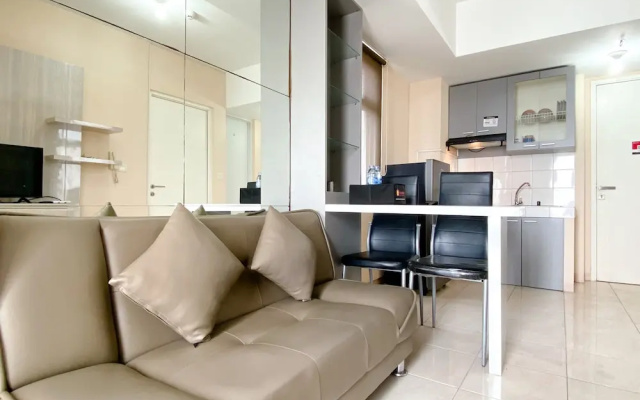 Nice And Modern 2Br Springlake Summarecon Bekasi Apartment