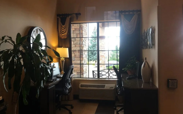 Best Western Plus Castle Rock
