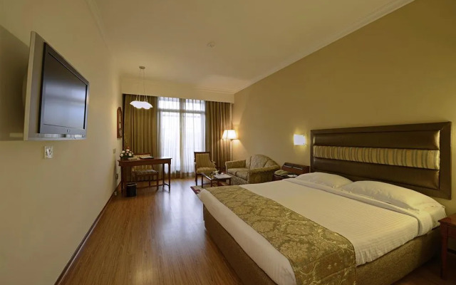 Sun-n-Sand Pune