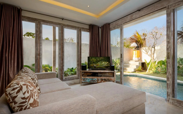 Adinda Balangan Beach Villa