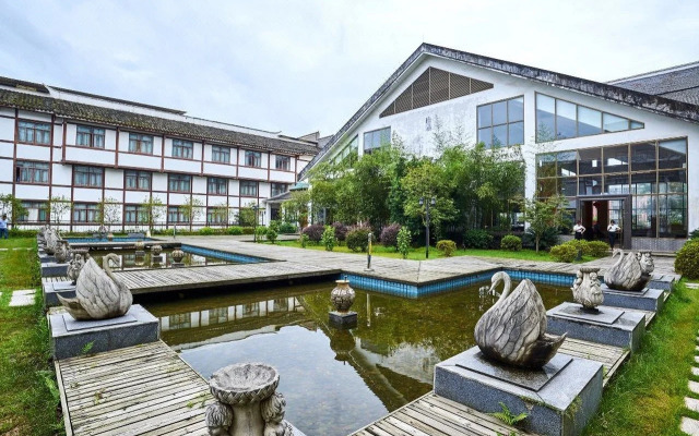 Guangrong Hotel