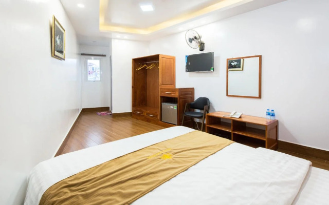 HANZ Pho Hoa Hotel