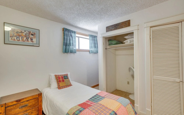 Spacious Ouray Townhome - Walk to Hot Springs!