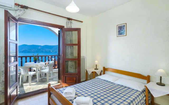 Kritikos Apartments