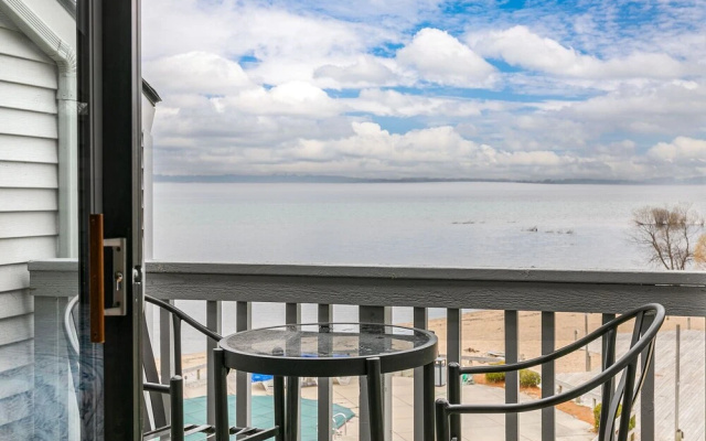 The Shores Bay View Unit 5586