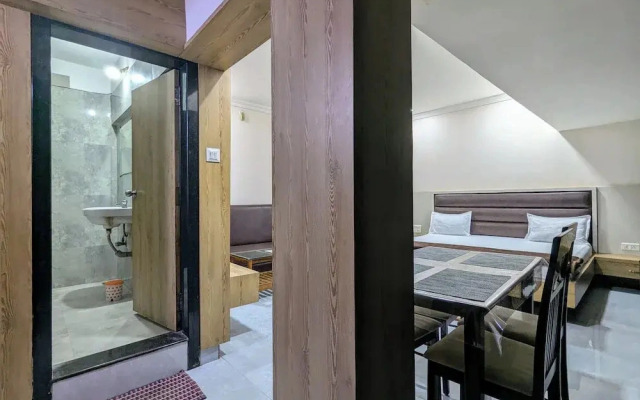 Hotel Shivneri