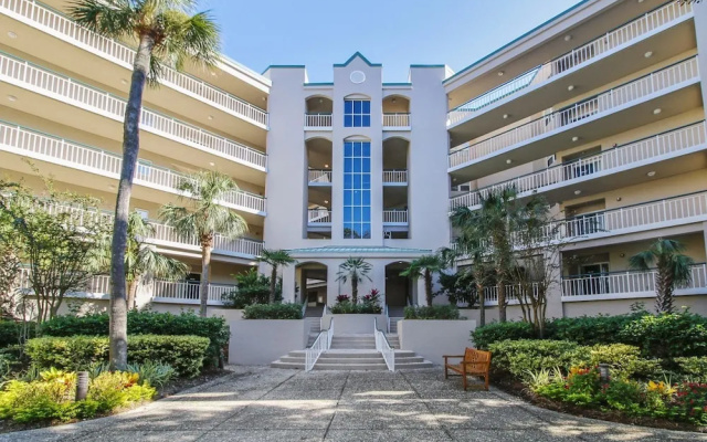 Windsor Place 308