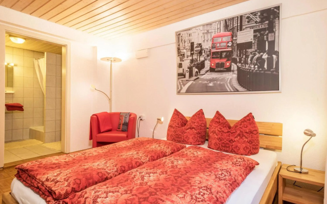 Haus Sonnenschein Gartentraum