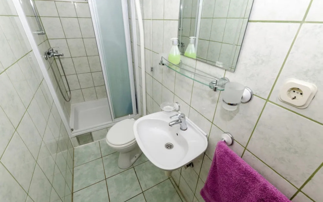 Apartments Dinko