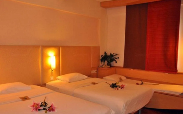 Hotel Ibis Zhongshan The Center