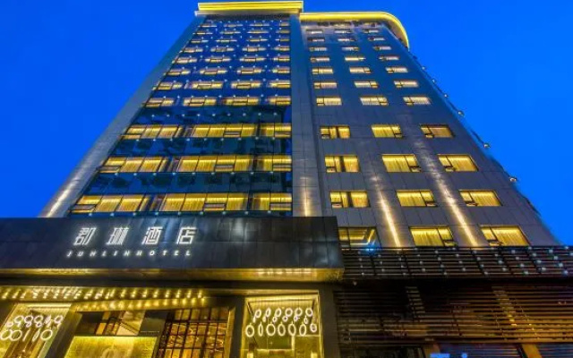 Xuanhan | JUNLIN·HOTEL | Junlin Hotel (Baren Square Branch of Xuanhan County People's Hospital)