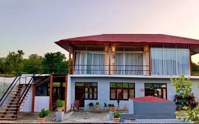 Kumaon Oasis