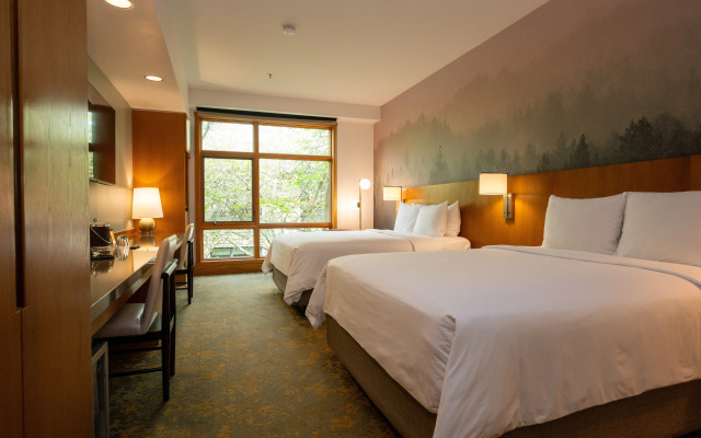 Cedarbrook Lodge