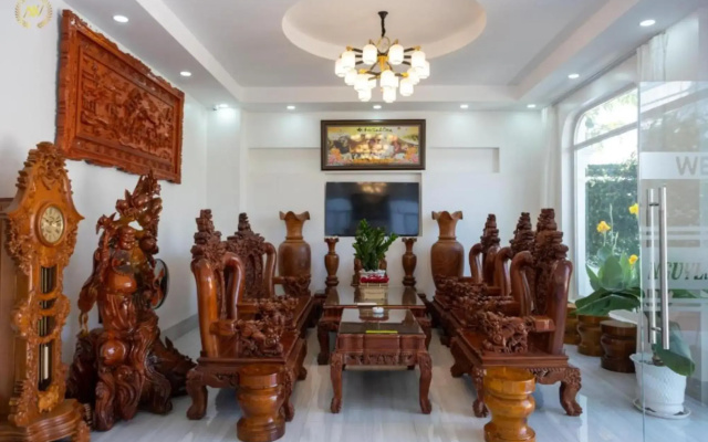 Nguyên Nhân Hotel