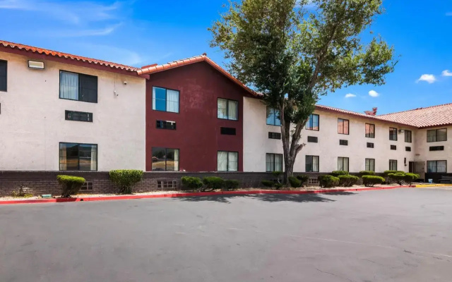 Super 8 Palmdale