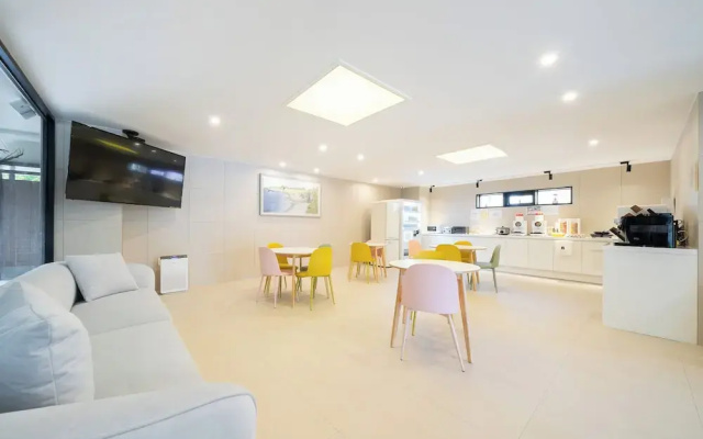 Hotel Urbanstay
