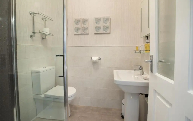 Bramwood Guest House