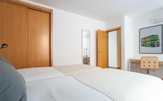 FLH Liberdade Terrace Apartment