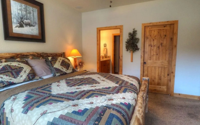 Rambling River - 4 Br Townhouse