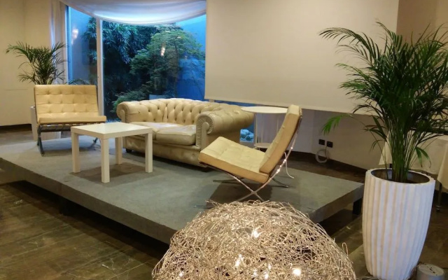Отель B&B HOTEL Fabriano Janus