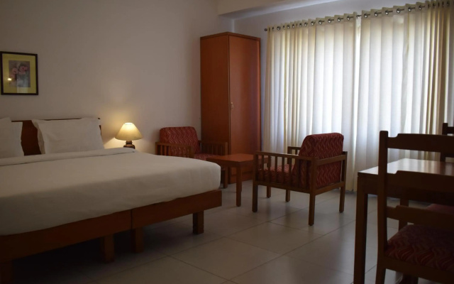 Hotel Abad Metro