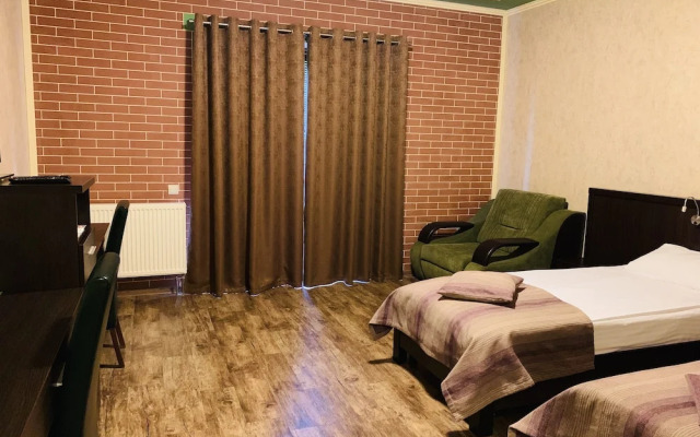 Отель Green Villa