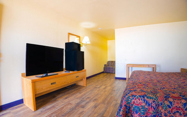 Holiday Motel Lordsburg I-10