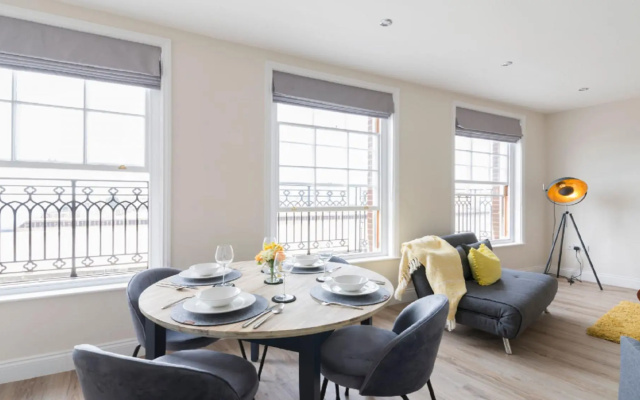South Quay Penthouse - 2 bed