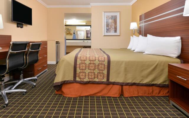 Americas Best Value Inn-Azusa/Pasadena 1