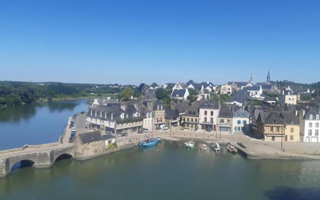 St Goustan T2